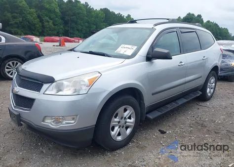 2012 Chevrolet Traverse Ls z USA, uszkodzony, nr VIN 1GNKREEDXCJ138982